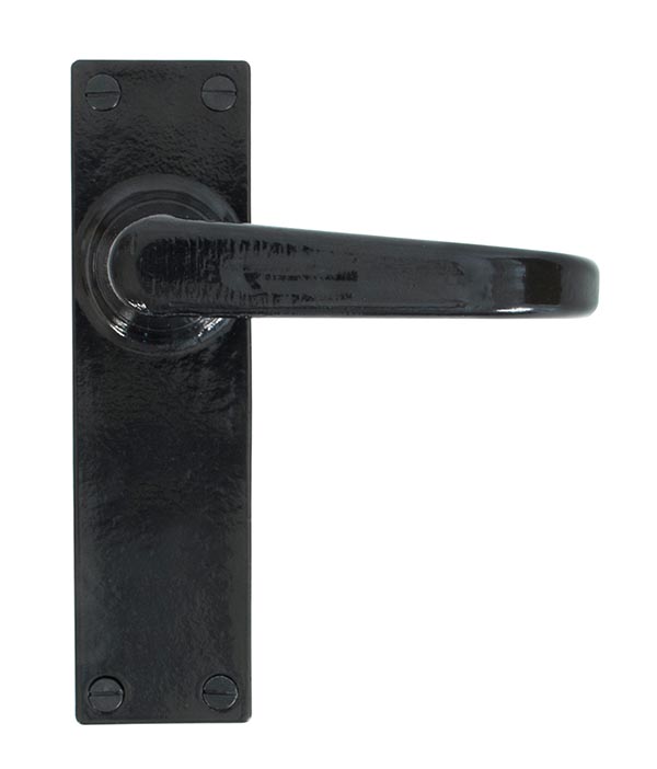 black deluxe lever latch set
