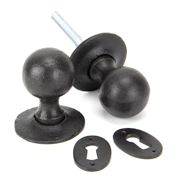 external beeswax round mortice/rim knob set