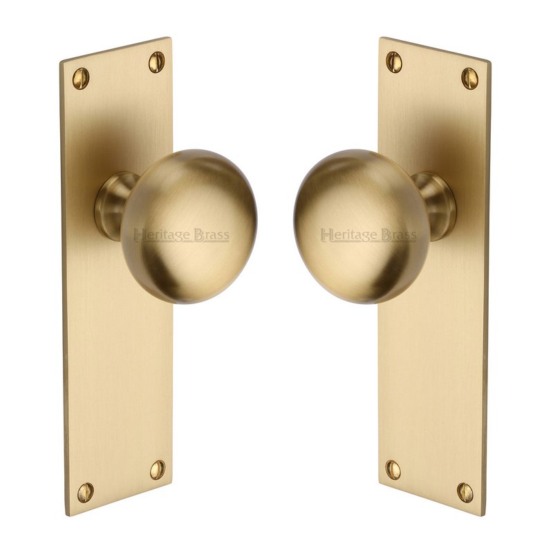 Balmoral Door Knob on Plate - BAL8510-SB