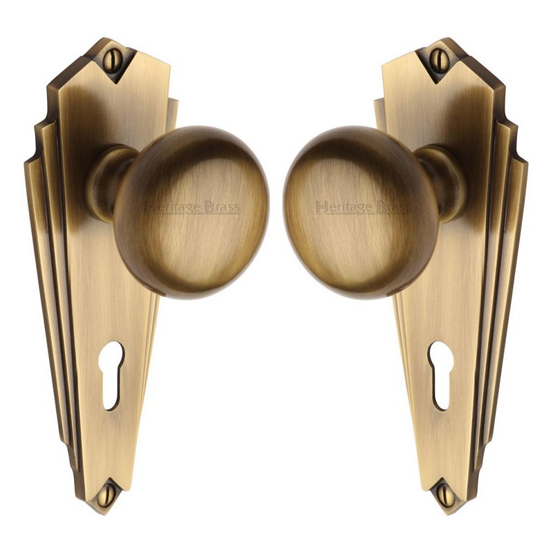 Broadway Door Knob on Plate - BR1800-AT