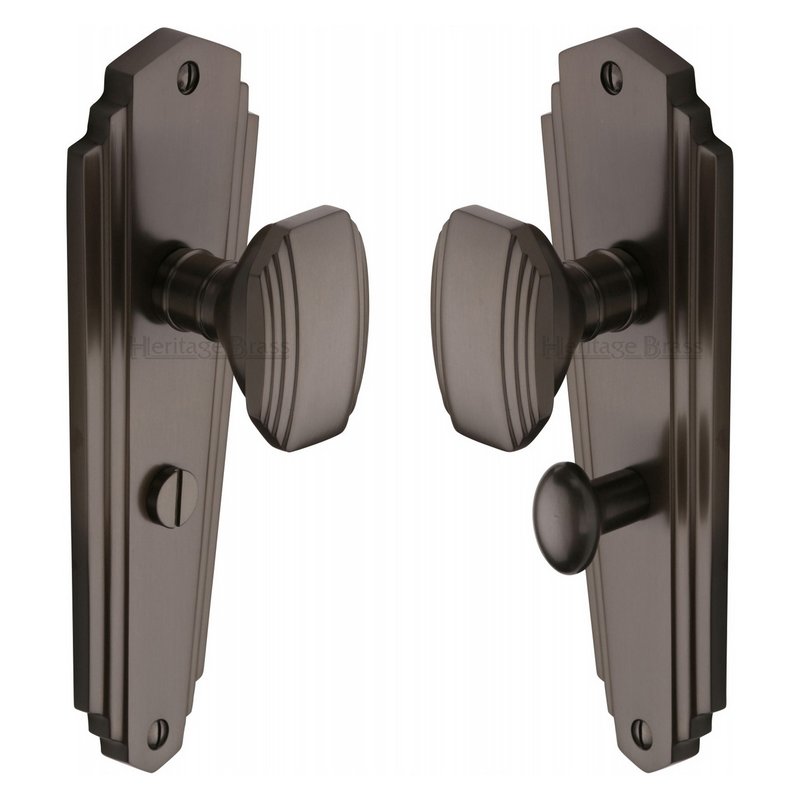 Charlston Door Knob on Plate - CHA1930-MB