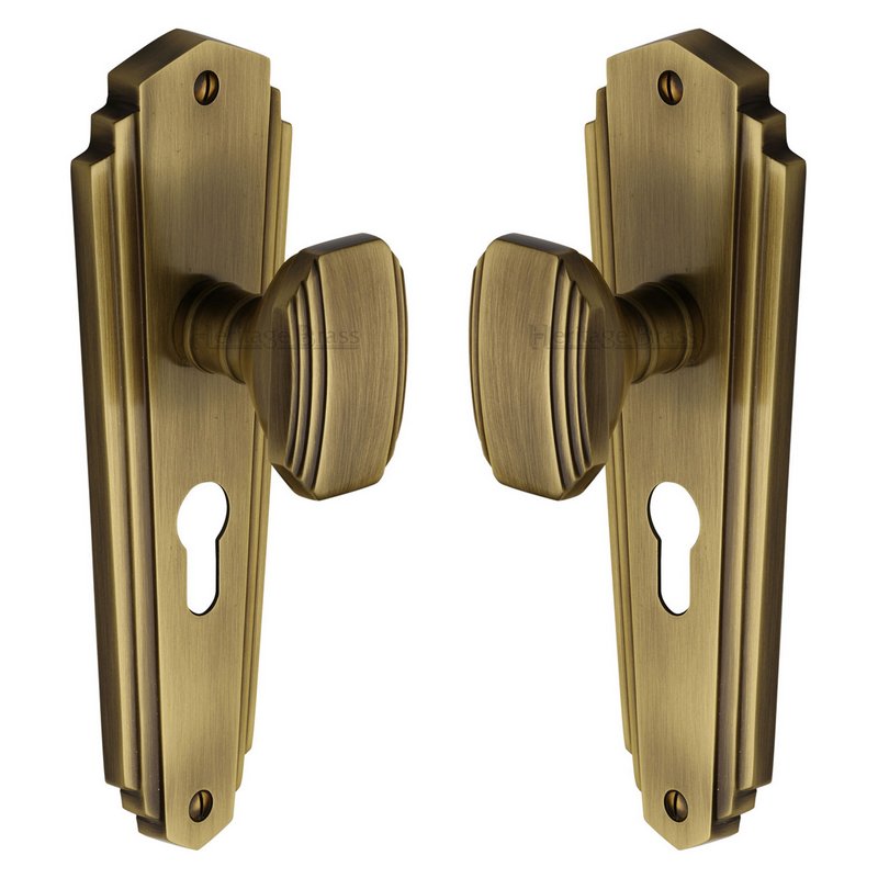 Charlston Door Knob on Plate - CHA1948-AT