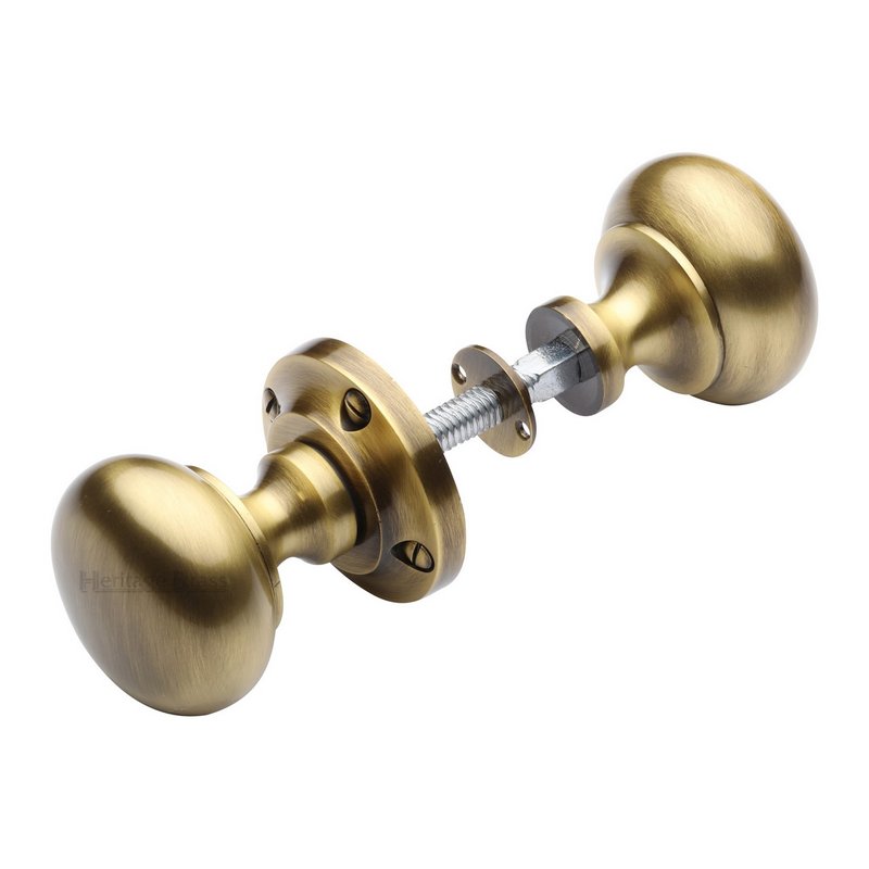 Victoria Rim Door Knob - RIM V980-AT