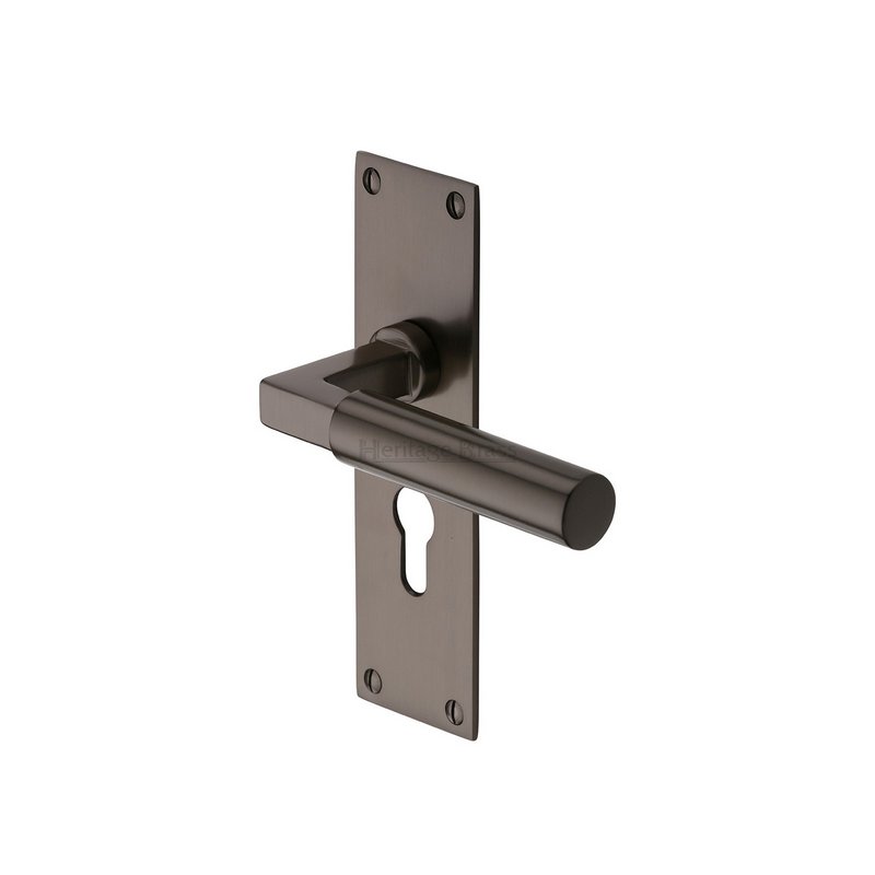 Bauhaus Door Handle on Plate - BAU7348-MB
