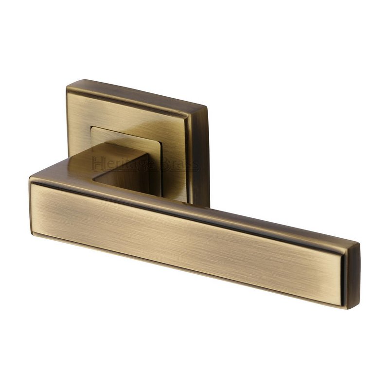 Linear Sq Door Handle on Square Rose - DEC5430-AT