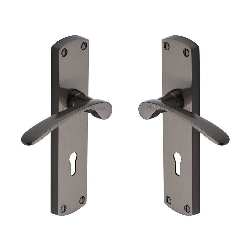 Diplomat Door Handle on Plate - DIP7800-MB