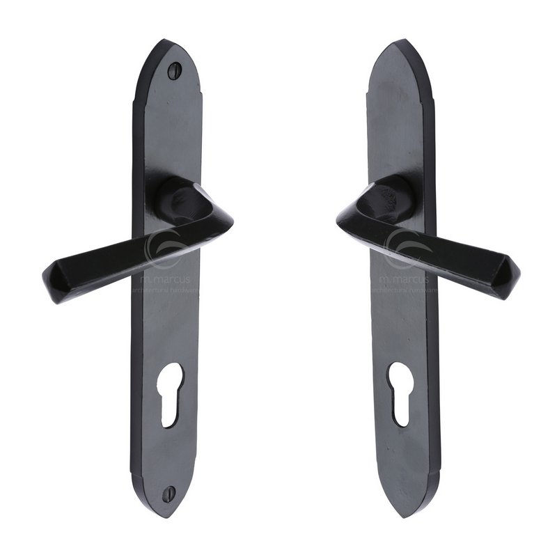 Black Iron Grafton Door Handle on Plate - FB4492.T215