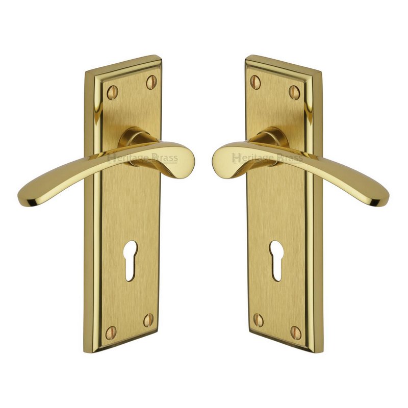 Hilton Door Handle on Plate - HIL8600-MF