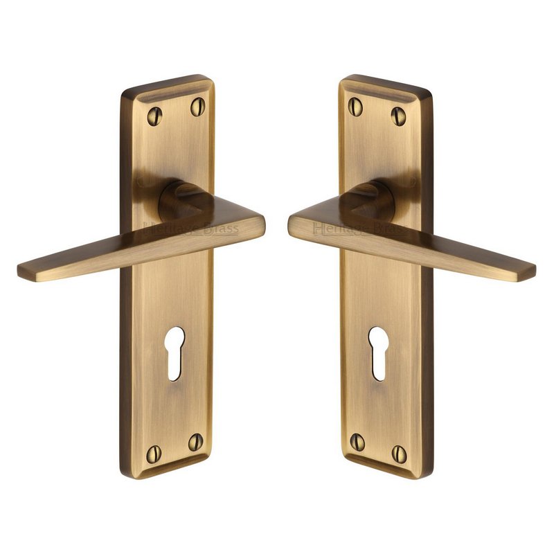 Kendal Door Handle on Plate - KEN6800-AT