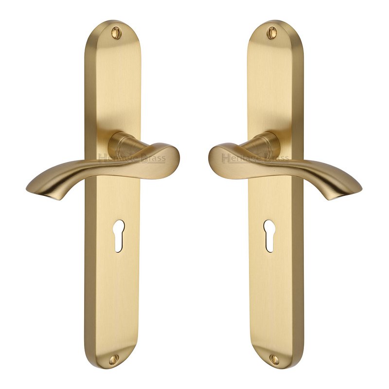 Algarve Long Door Handle on Plate - MM7200-SB