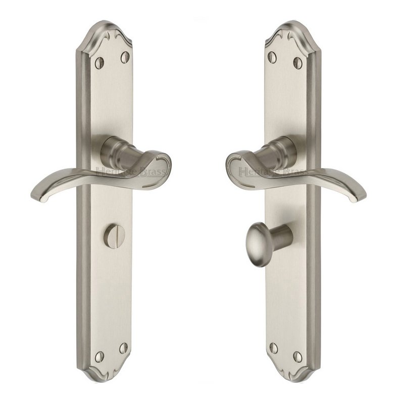 Verona Door Handle on Plate - MM828-SN