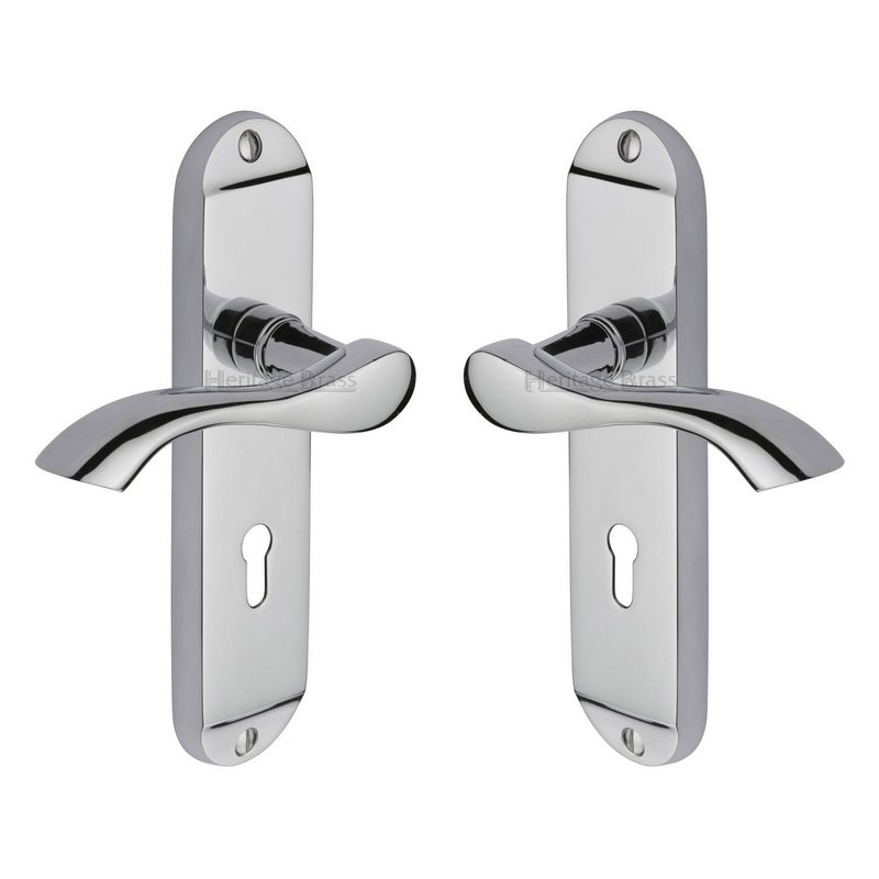 Algarve Door Handle on Plate - MM924-PC