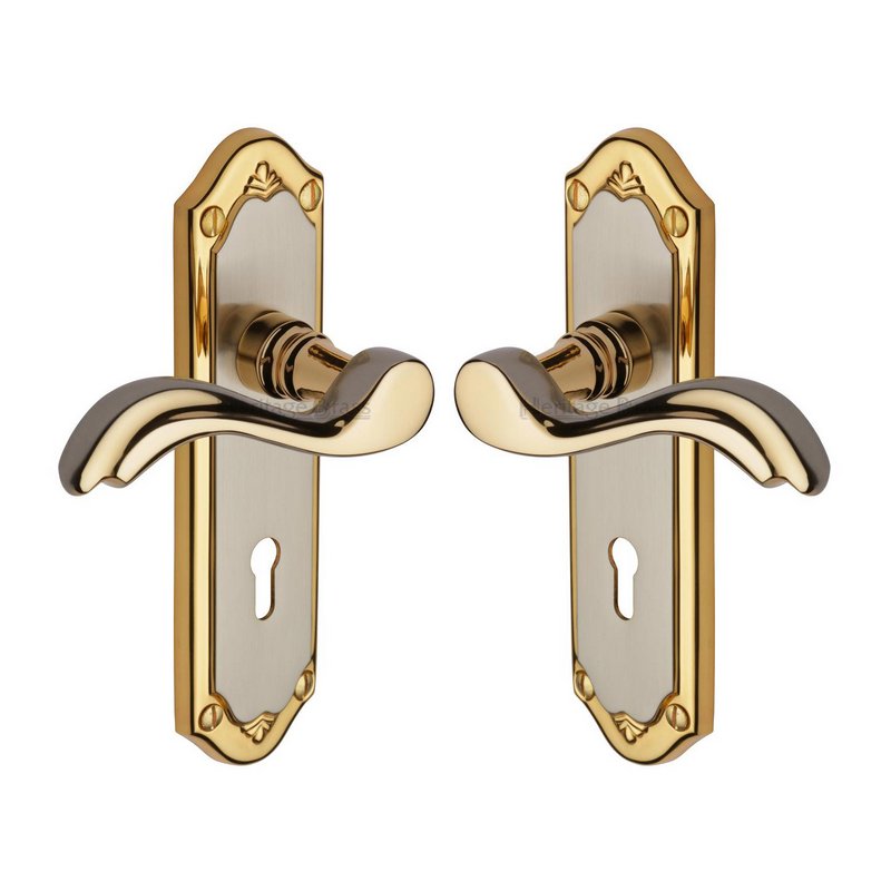 Lisboa Door Handle on Plate - MM991-JP