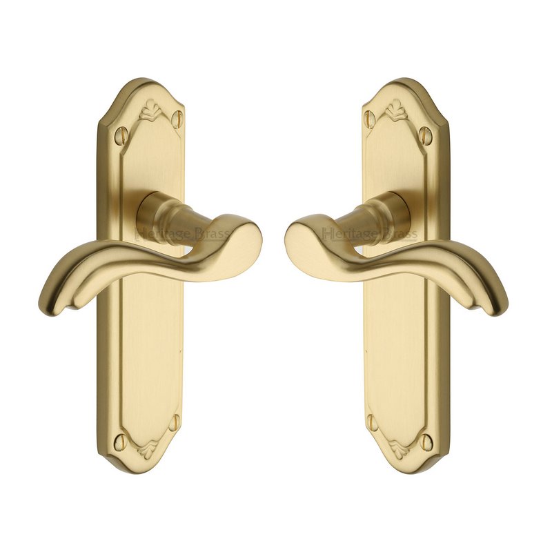 Lisboa Door Handle on Plate - MM992-SB