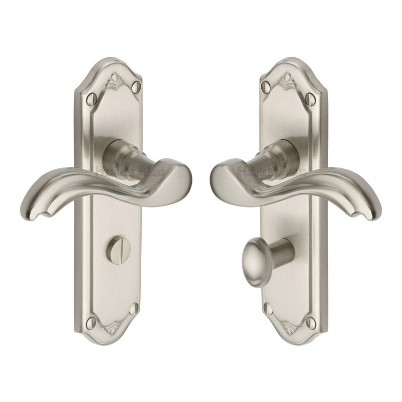Lisboa Door Handle on Plate - MM993-SN