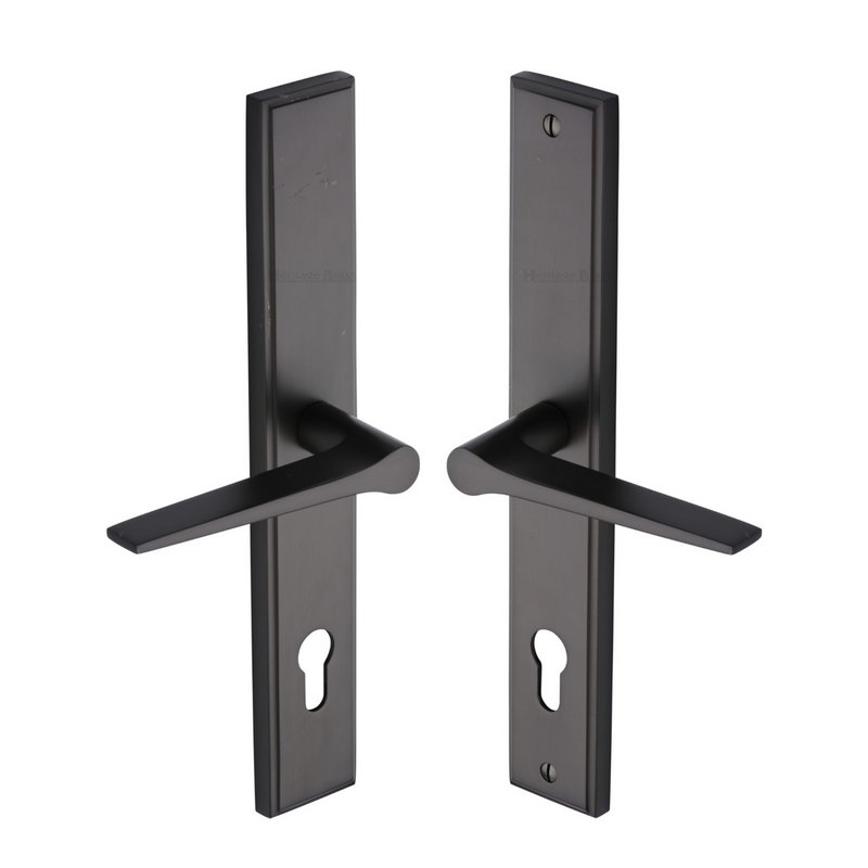 Gio LH Door Handle on Plate - MP4189.LH-MB