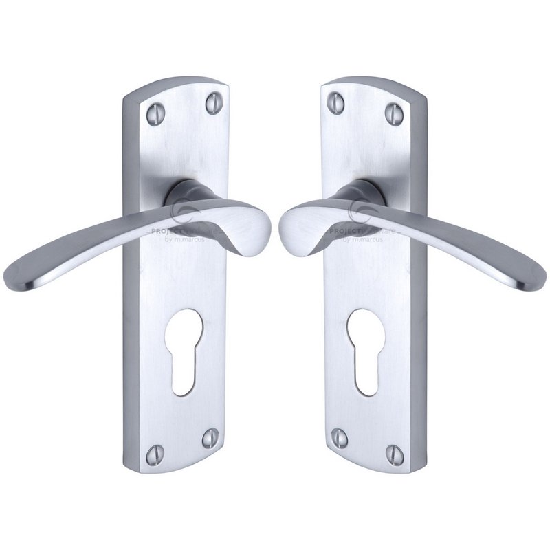 Luca Door Handle on Plate - PR448-SC