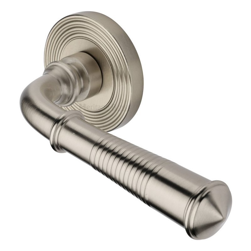 Bridgetown Reeded Door Handle on Round Rose - RR1935-SN