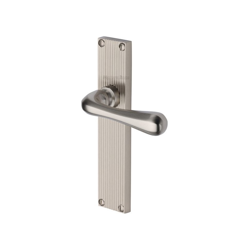 Charlbury Reeded Door Handle on Plate - RR3010-SN