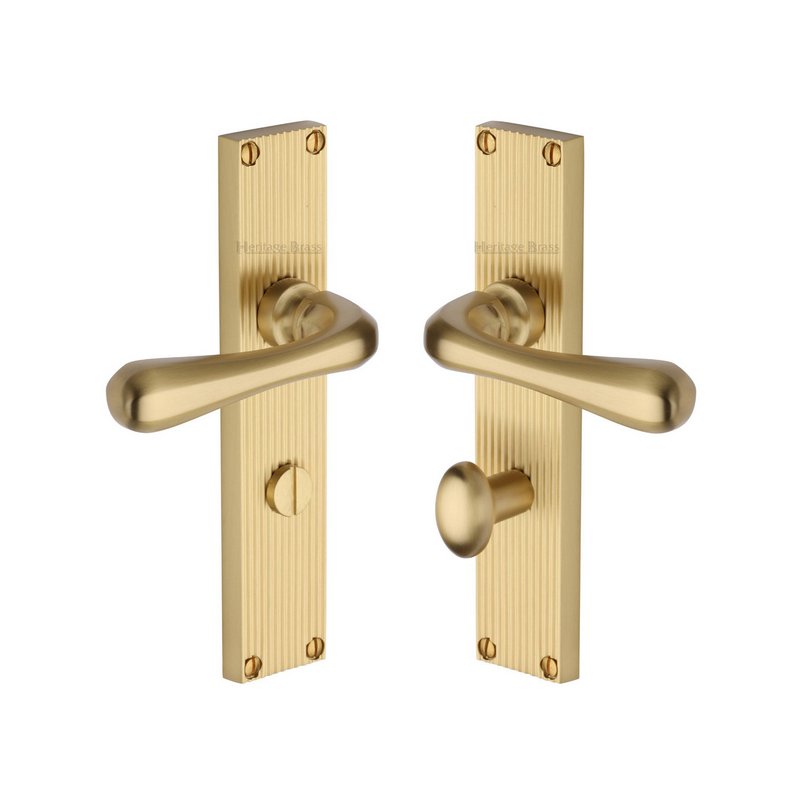 Charlbury Reeded Door Handle on Plate - RR3030-SB