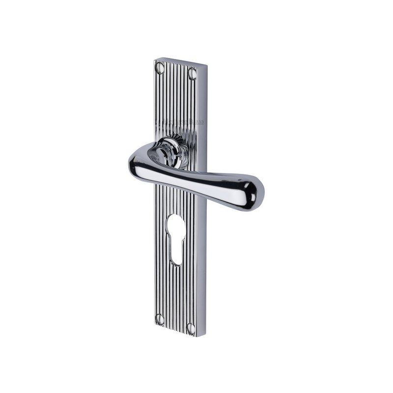 Charlbury Reeded Door Handle on Plate - RR3048-PC