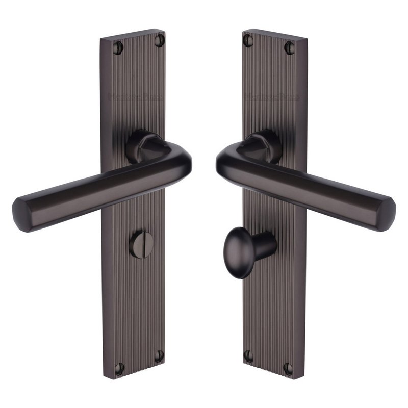 Octave Reeded Door Handle on Plate - RR3730-MB