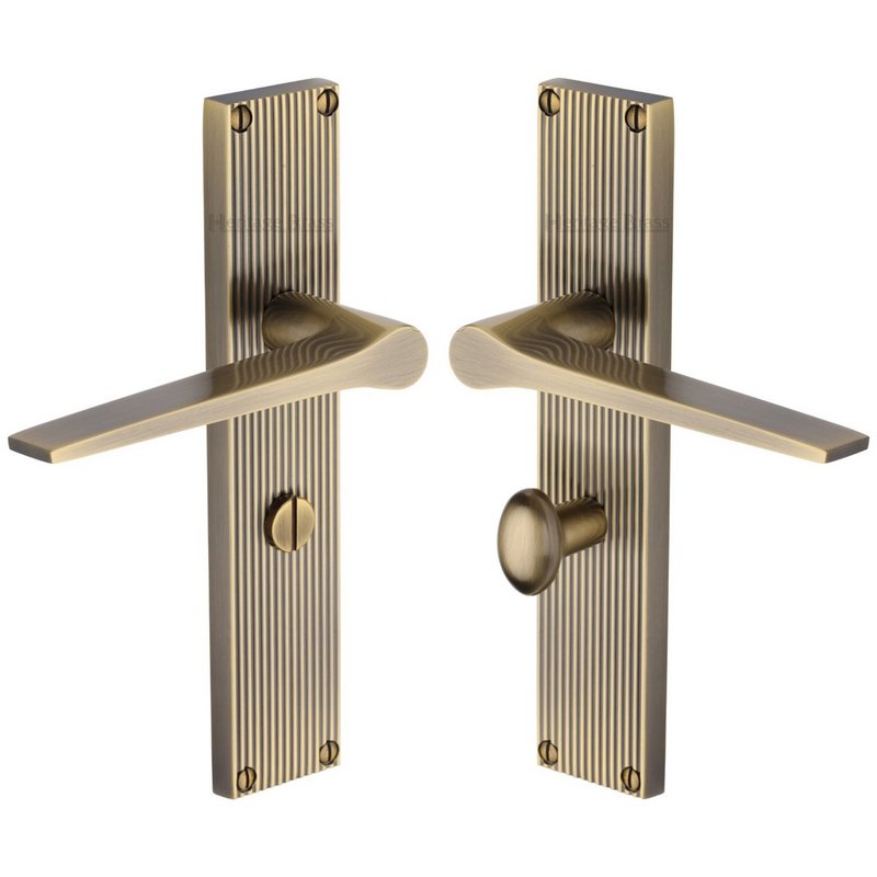 Gio Reeded Door Handle on Plate - RR4730-AT