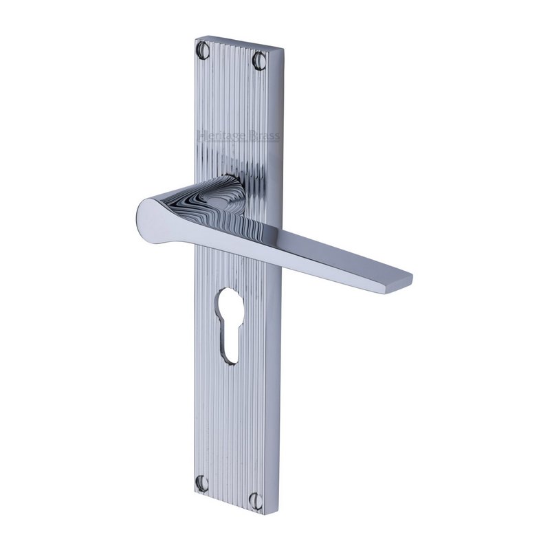 Gio Reeded Door Handle on Plate - RR4748-PC