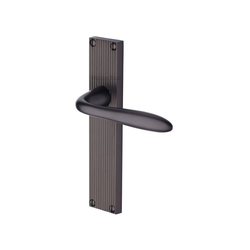 Sutton Reeded Door Handle on Plate - RR5010-MB