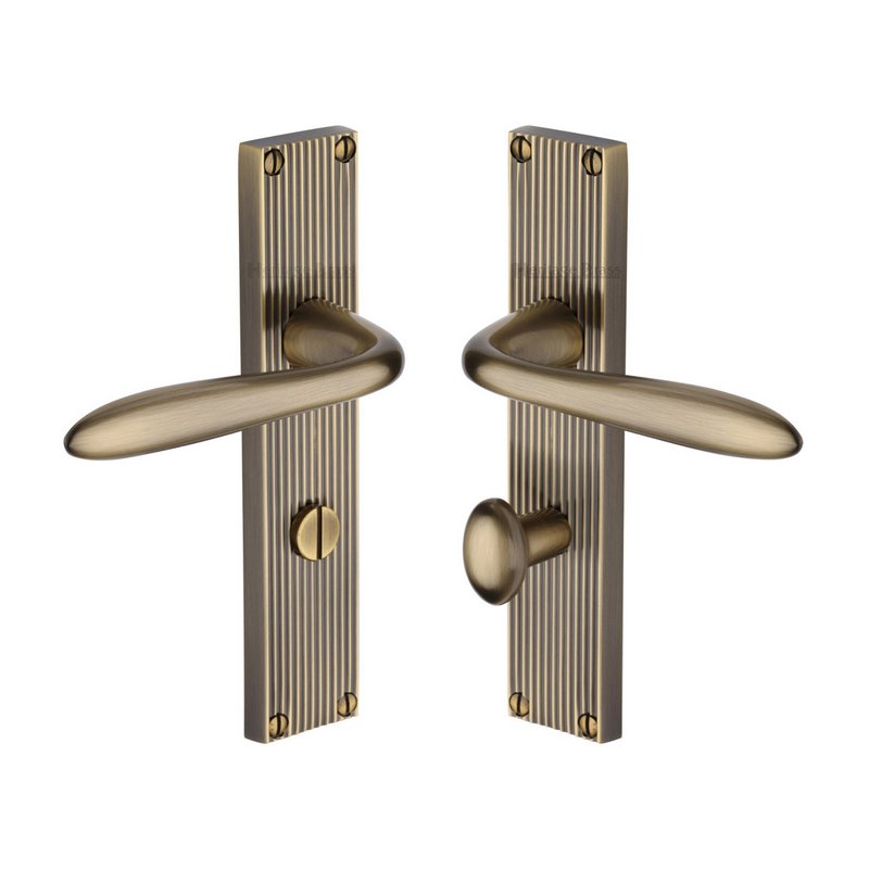 Sutton Reeded Door Handle on Plate - RR5030-AT