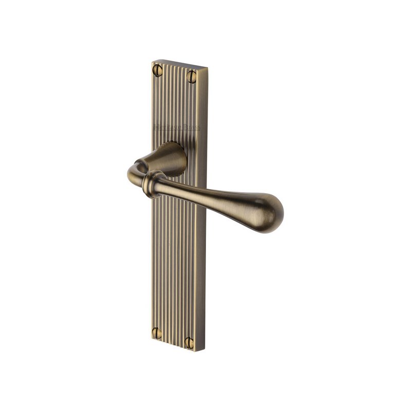 Roma Reeded Door Handle on Plate - RR6010-AT