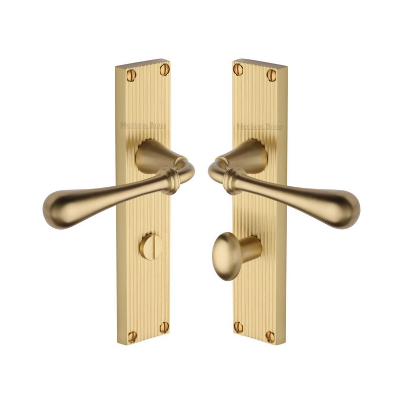 Roma Reeded Door Handle on Plate - RR6030-SB