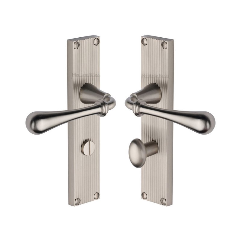 Roma Reeded Door Handle on Plate - RR6030-SN