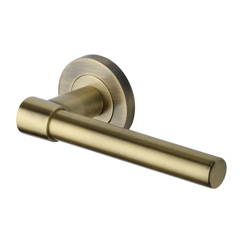 Phoenix Door Handle on Round Rose - RS2017-AT