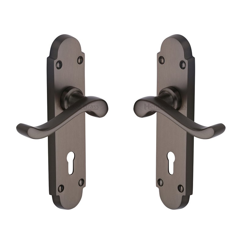 Savoy Door Handle on Plate - S600-MB