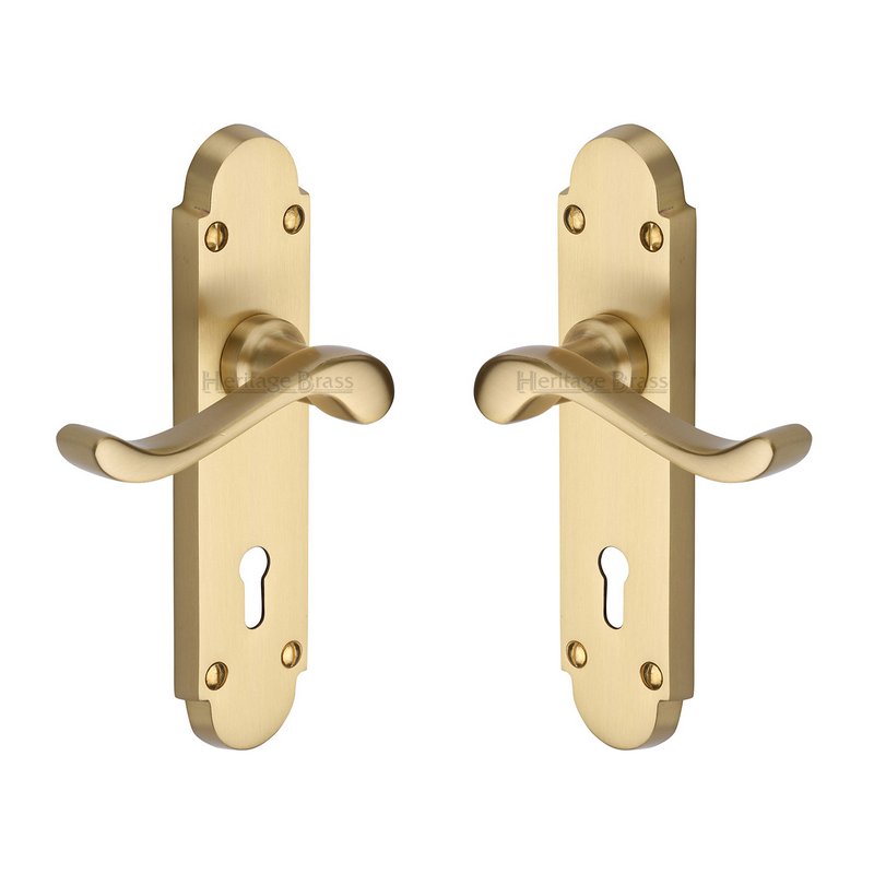 Savoy Door Handle on Plate - S600-SB