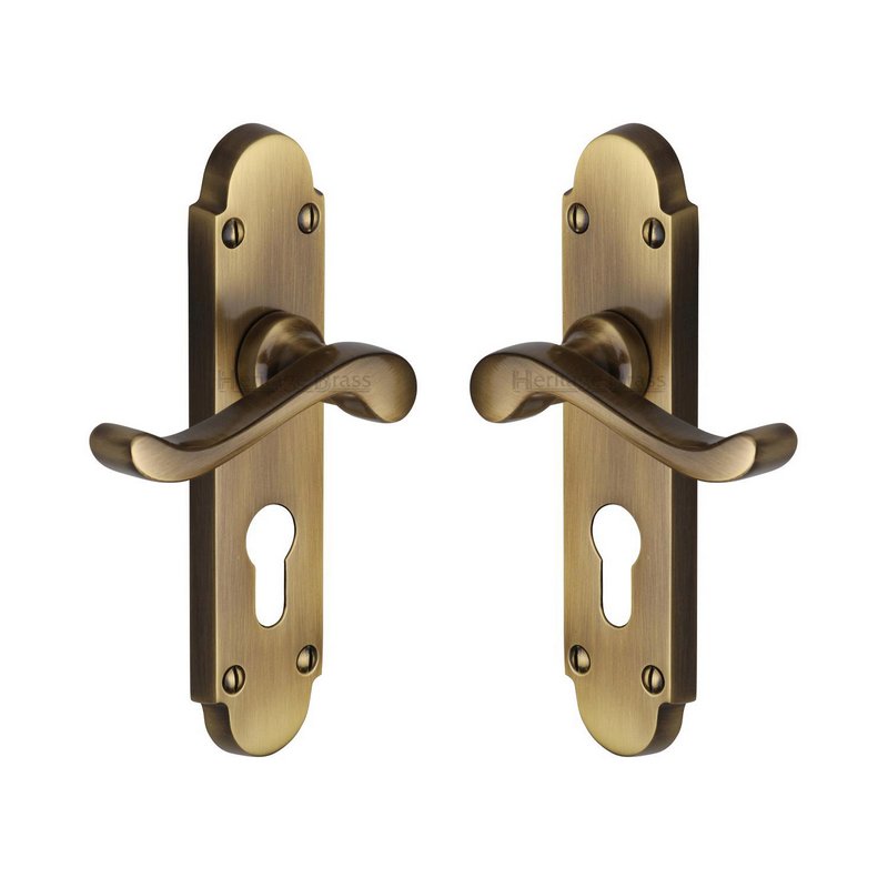 Savoy Door Handle on Plate - S607.48-AT