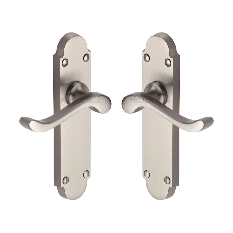 Savoy Door Handle on Plate - S610-SN