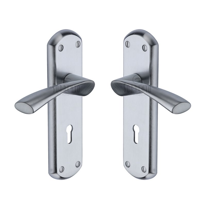 Atlanta Door Handle on Plate - SC-7600-SC