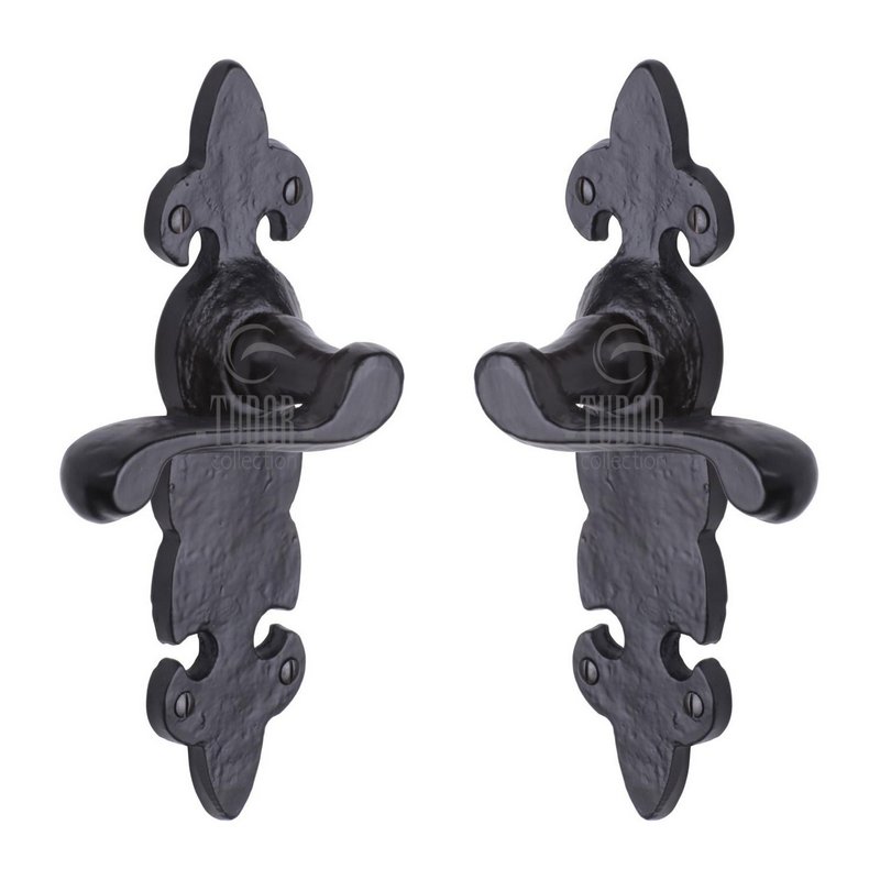 Tudor Fleur de Lys Door Handle on Plate - TC210