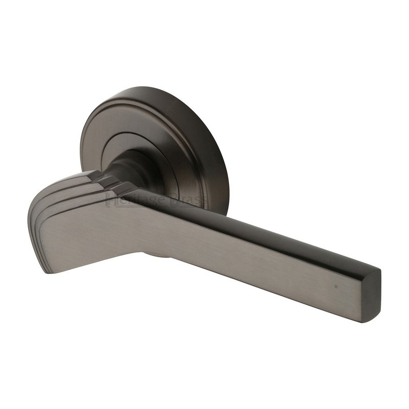 Tiffany Door Handle on Round Rose - TIF1926-MB