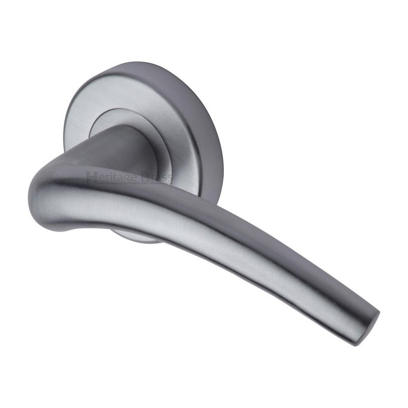 Wing Door Handle on Round Rose - V1121-SC