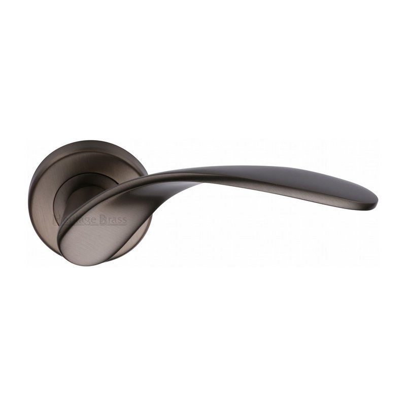 Volo Door Handle on Round Rose - V1950-MB