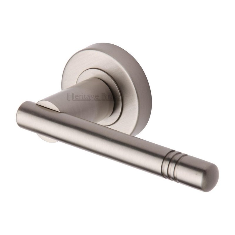 Alicia  Door Handle on Round Rose - V2100-SN