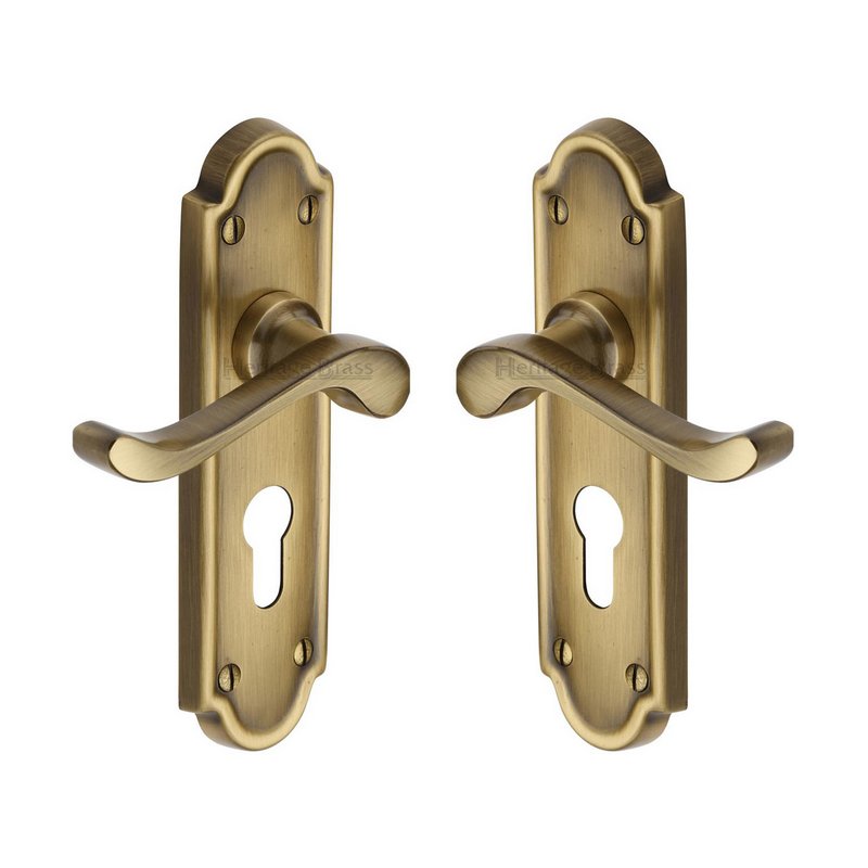 Meridian Door Handle on Plate - V327.48-AT
