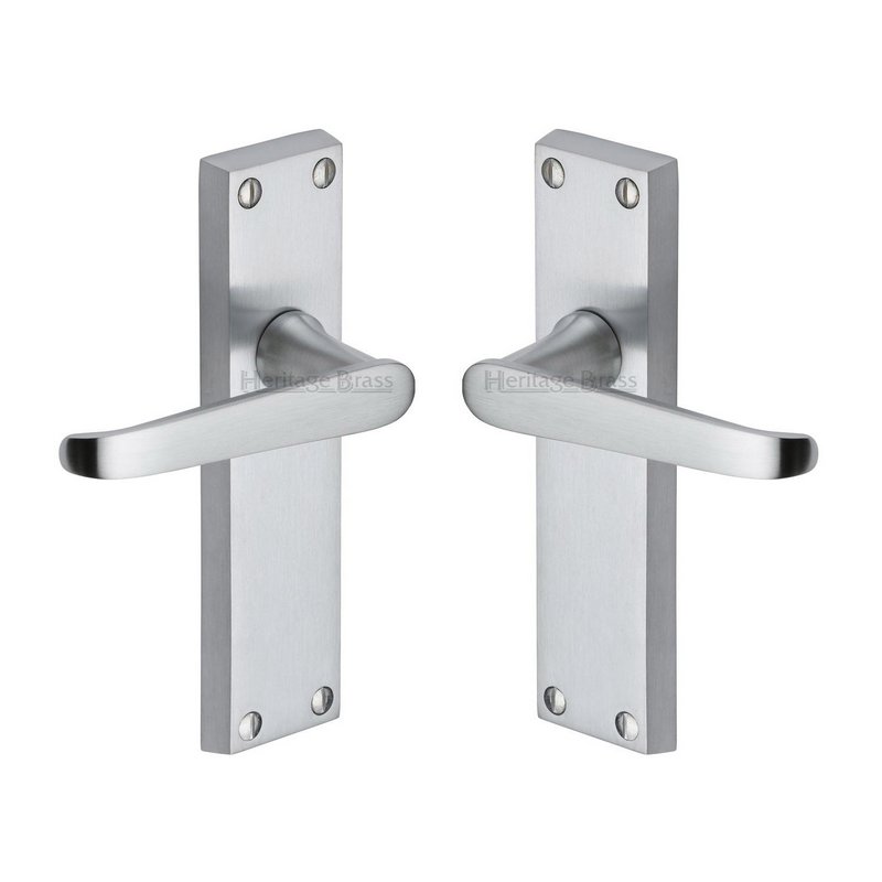 Victoria Door Handle on Plate - V3913-SC
