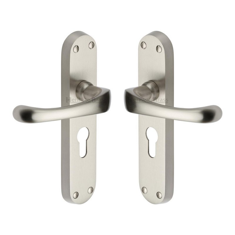 Gloucester Door Handle on Plate - V6066.48-SN