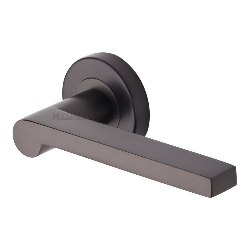 Metro Mid Century Door Handle on Round Rose - V6225-MB