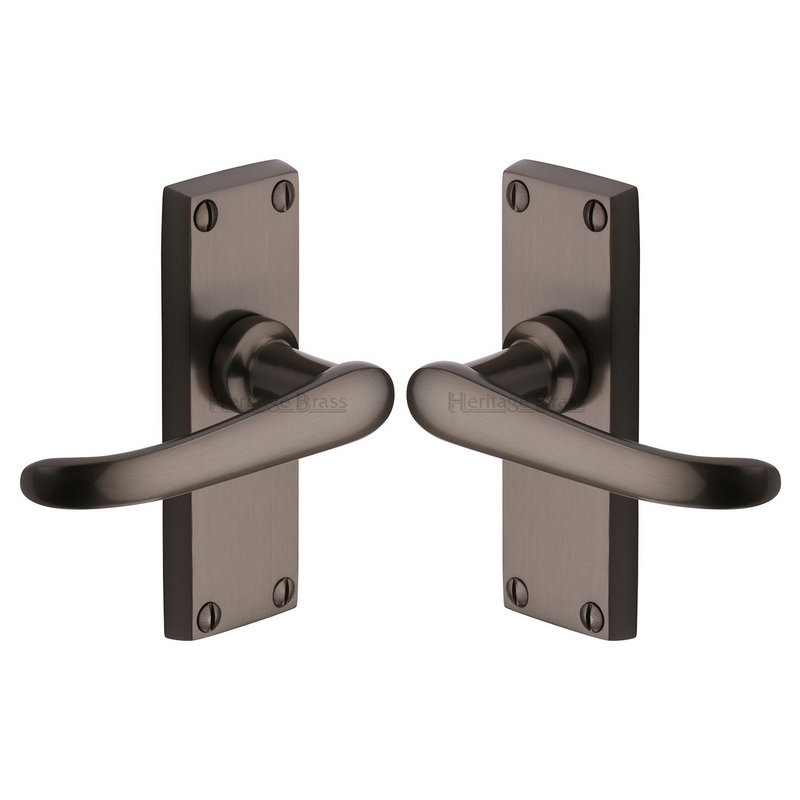 Windsor Short Door Handle on Plate - V710-MB