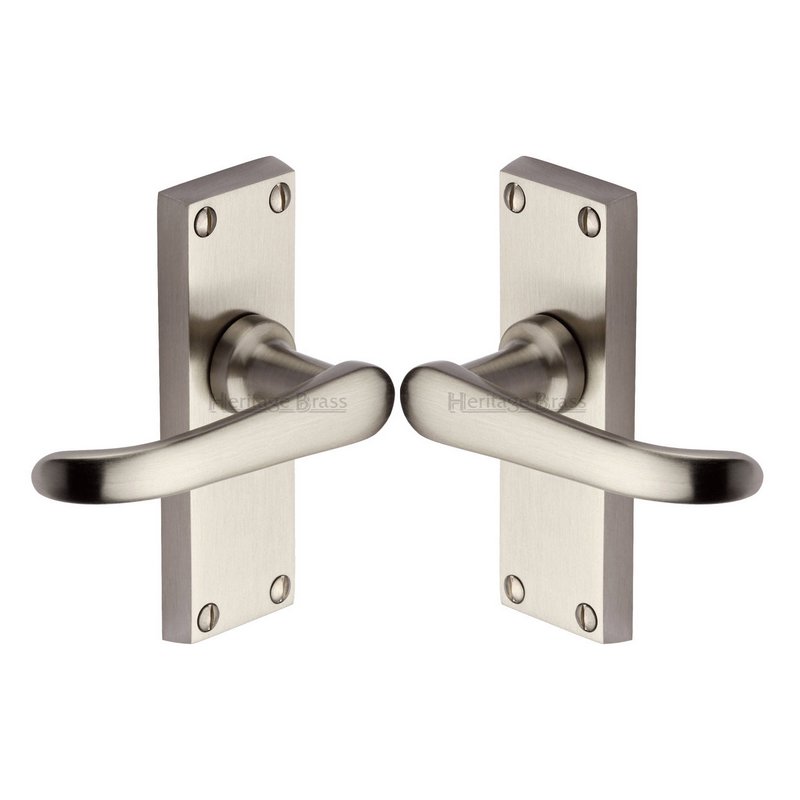 Windsor Short Door Handle on Plate - V710-SN